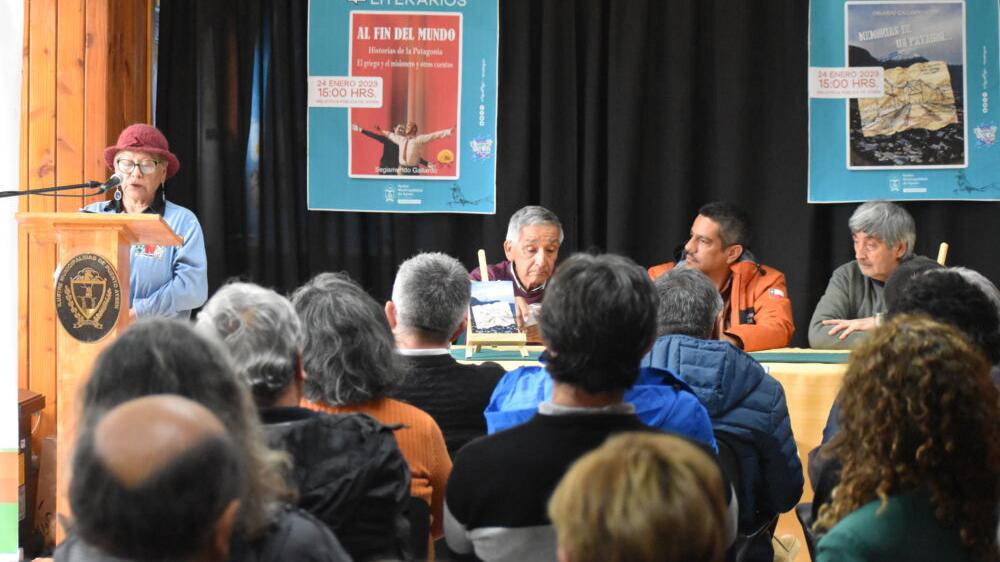 Lanzamiento en la Biblioteca Públicas de Puerto Aysén