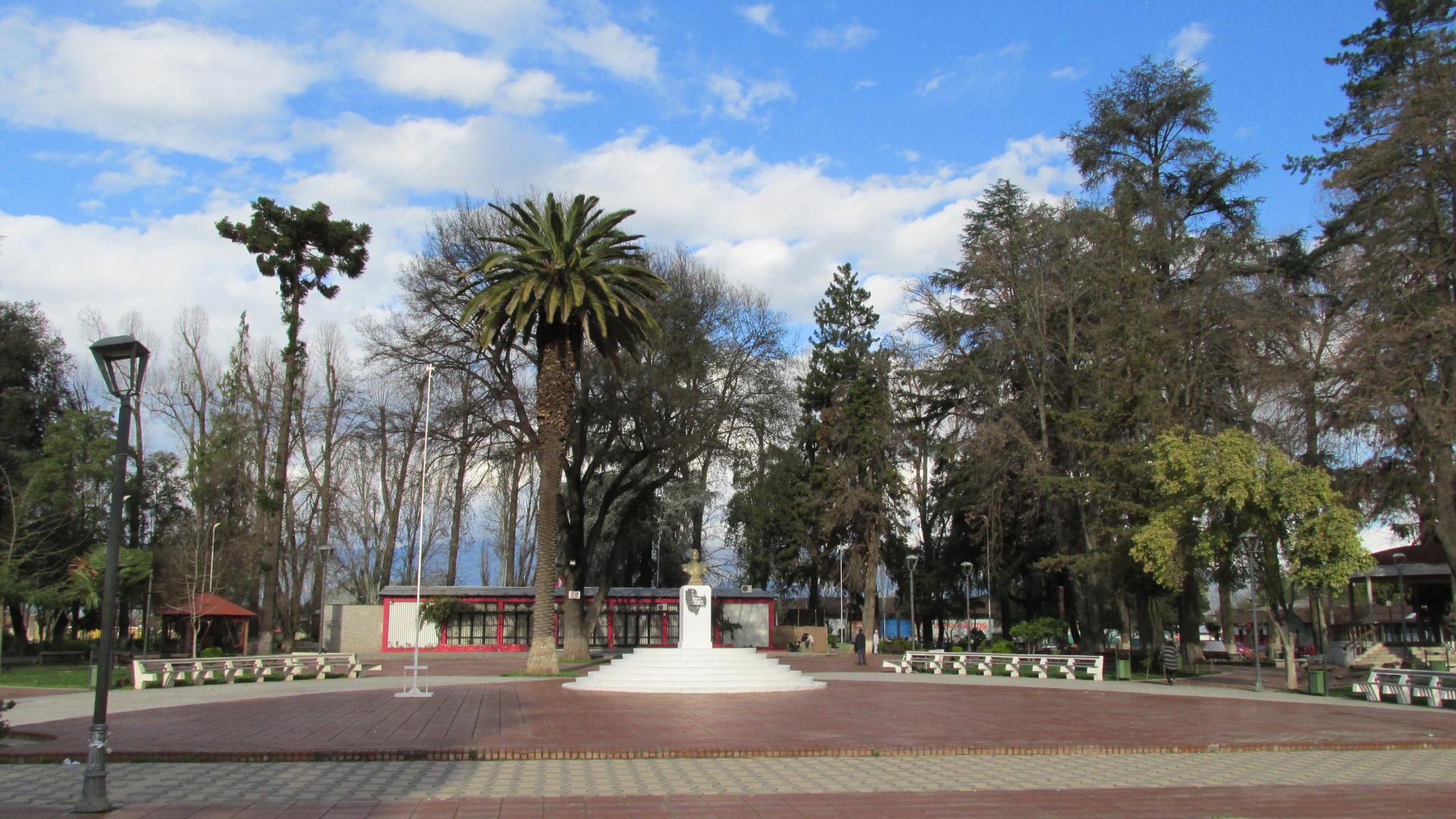 Plaza de armas Graneros