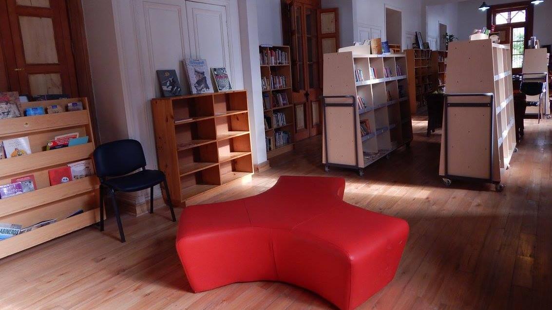 Biblioteca Pública de Nancagua inaugura proyecto PMI de mobiliario