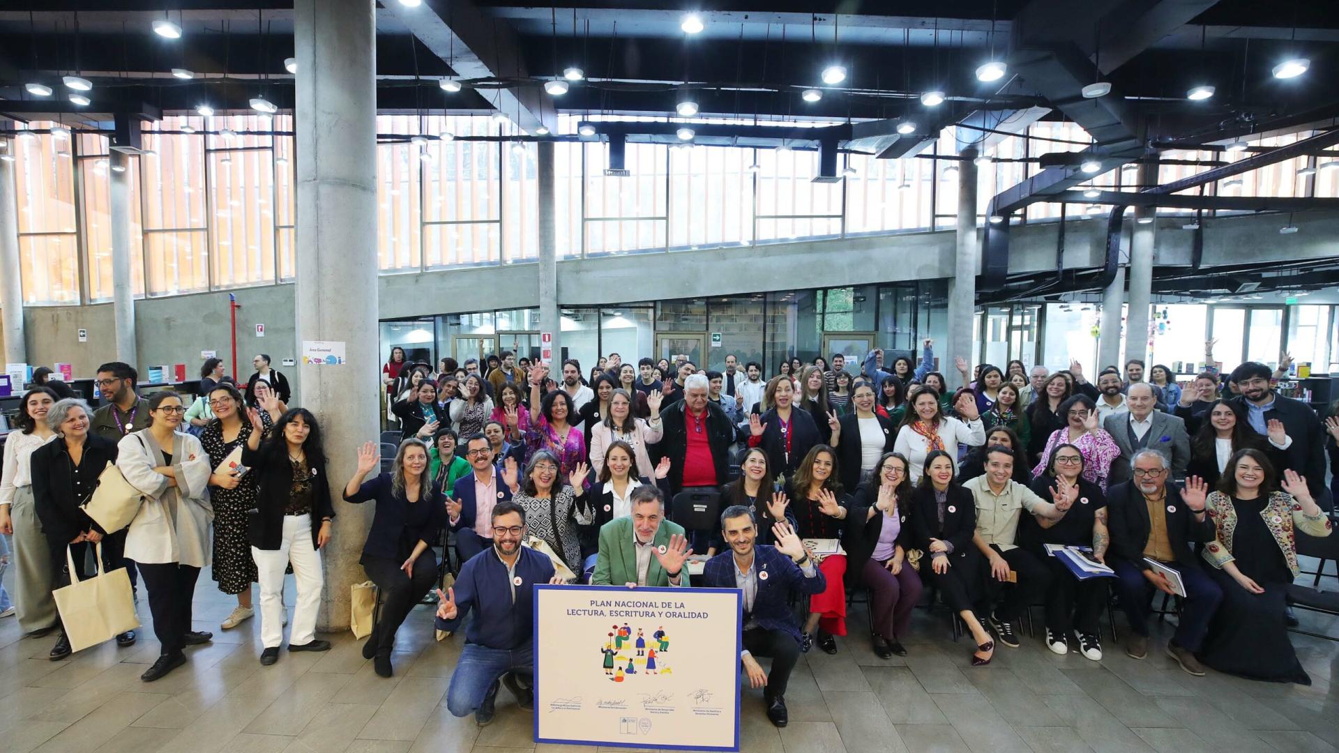 Ministerio de las Culturas lanza Plan Nacional de la Lectura, Escritura y Oralidad