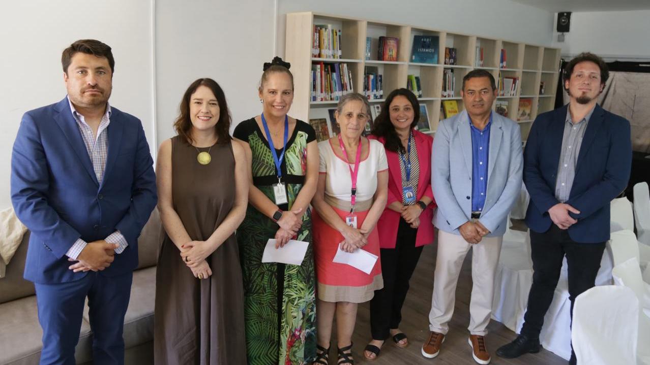Sename y SNBP inauguran nueva biblioteca en el centro de Tiltil para apoyar la reinserción juvenil