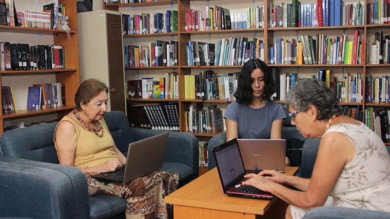 Foto Biblioteca Pública de Isla de Maipo.