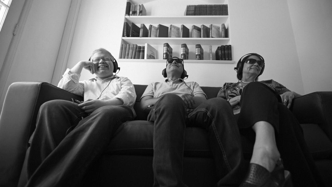 Bibliometro contará con mil audiolibros para personas con discapacidad visual.