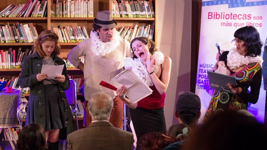 Lucía de la Maza, Maira Bodenhöfer y Felipe Contreras.