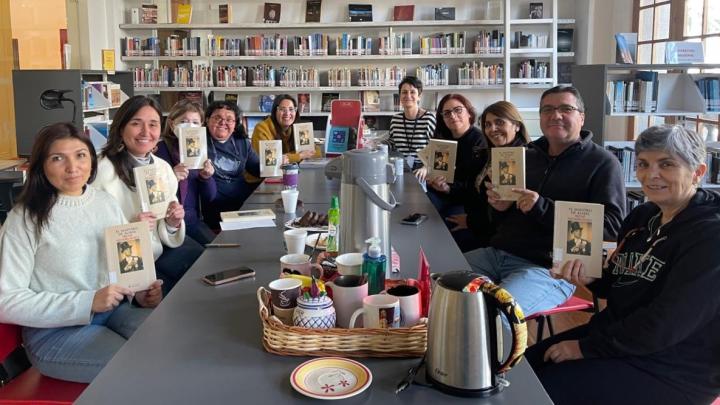 Con cuatro conversatorios abiertos a la comunidad continúa el fortalecimiento de clubes de lectura