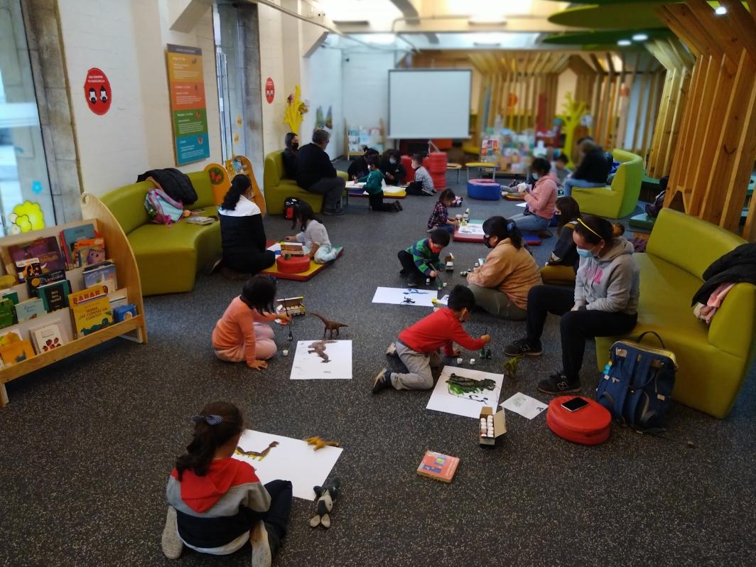 Taller Guaguateca Biblioteca de Santiago