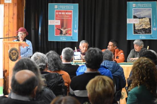 Lanzamiento en la Biblioteca Públicas de Puerto Aysén