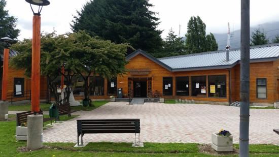 Biblioteca Pública Municipal de Puerto Aysén N.° 149
