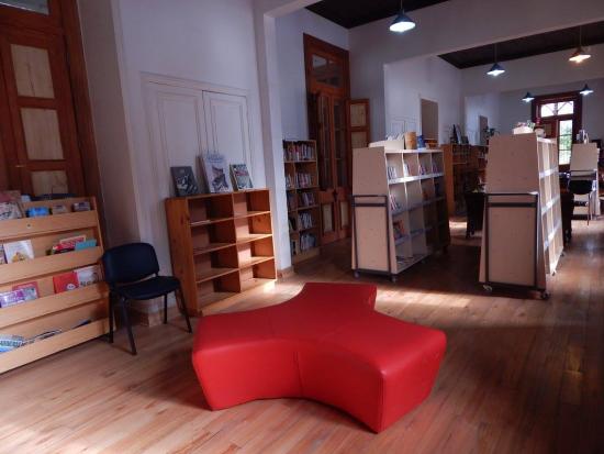Biblioteca Pública de Nancagua inaugura proyecto PMI de mobiliario