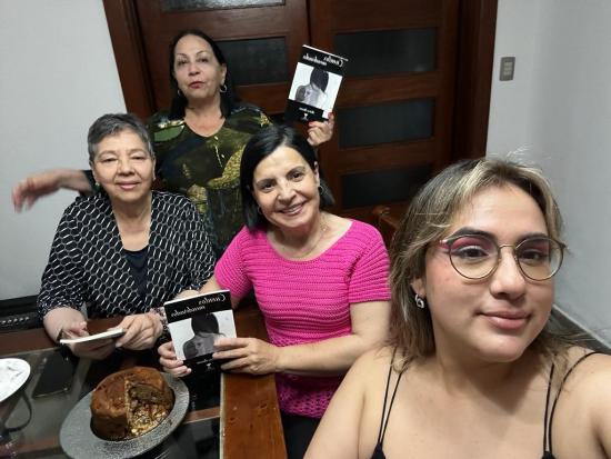 Club de lectura «Mujeres leen a mujeres»