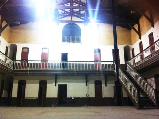 SNBP recibe las llaves del edificio que albergará a la futura Biblioteca Regional de Magallanes