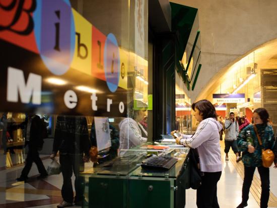 Bibliometro lidera préstamo de libros