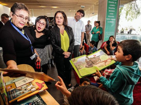 Recorrido por el nuevo Punto de Lectura "Eduardo Galeano" de Recoleta.