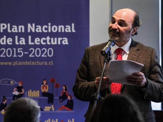 Ángel Cabeza, director de la Dibam.