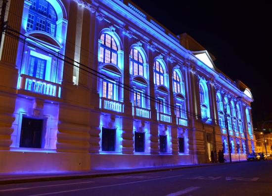 Biblioteca Santiago Severin.