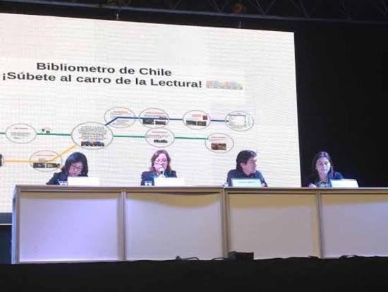 Ponencia de Bibliometro en la Feria del Libro de Lima.