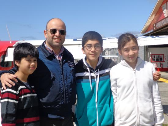 Primer vuelo con niños lectores.