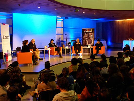 Ángela Salazar, coordinadora de BIbliometro; José Bengoa, Fernando Pairacán; Gabriel Salazar; y Patricia Huenuqueo.