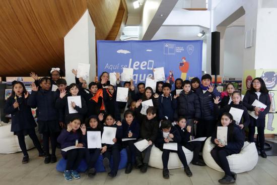 Lanzamiento de la campaña en la Biblioteca de Santiago.