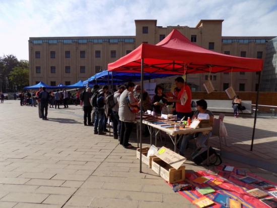 Biblioteca de Santiago albergará el "VI Encuentro Internacional de Editoriales Cartoneras"