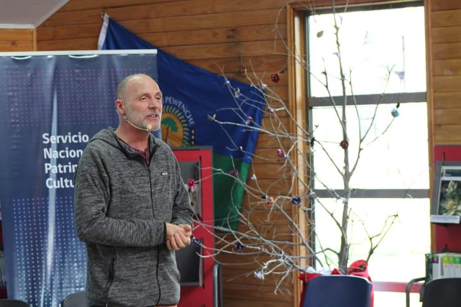 Charla interactiva con Bastián Bodenhöfer.